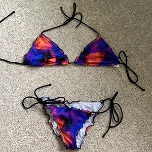 Venus bikini